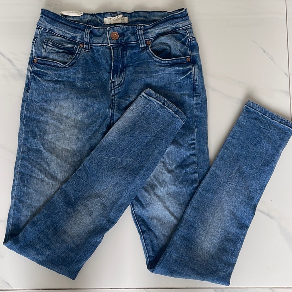 Forever 21 mid rise skinny denim jeans